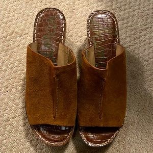 Sam Edelman Platform Slides